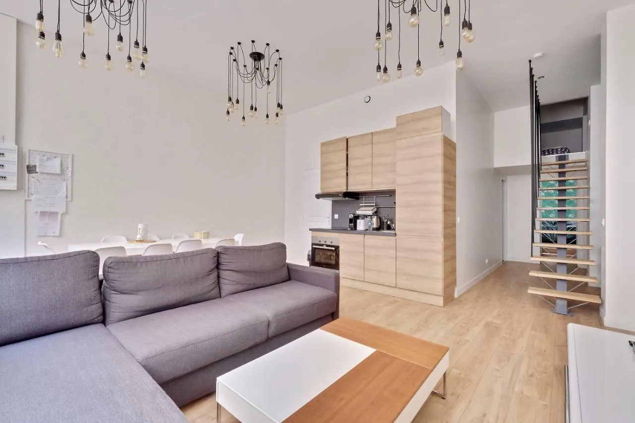 106-suite Cece - Superb Duplex In Apartment Paris